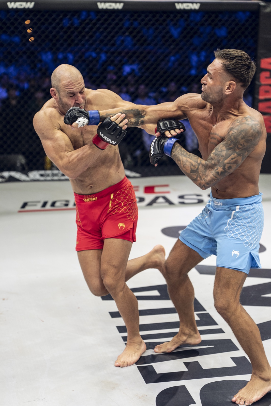 Daniel ladero contra przemysław dzwoniarek en wow 32 sevilla