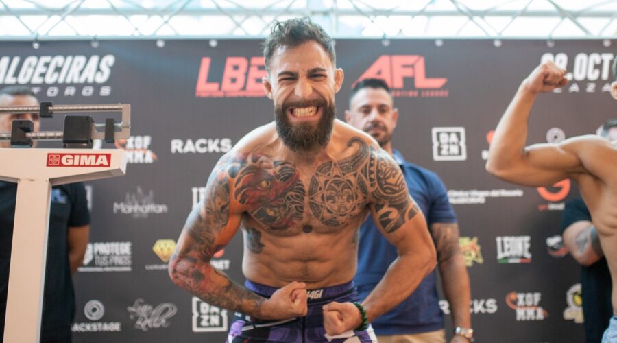 El luchador en auge David Mora