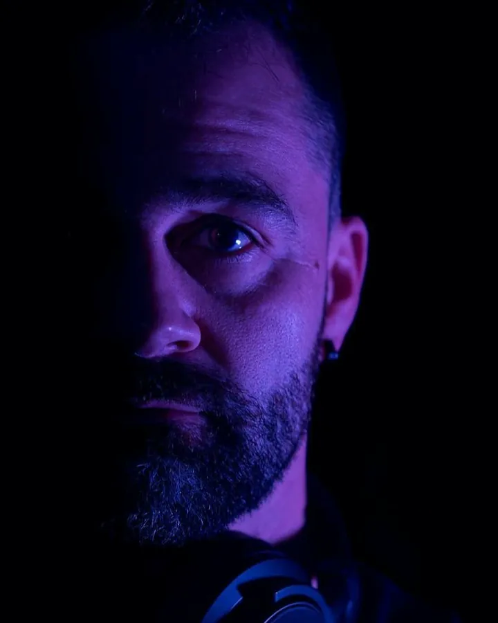 El dj christian preciado, en el cartel del dojo arena