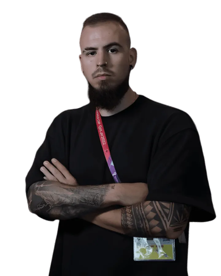 Hugo palomar, comentarista de las veladas del dojo arena